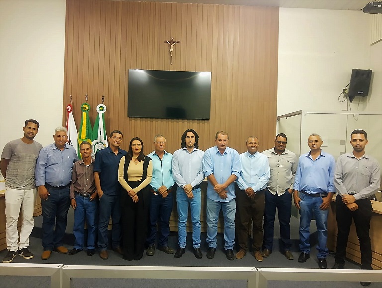 Reunião entre os Vereadores e os representantes do A.A (Alcoólicos Anônimos) de Bonfinópolis de Minas. 